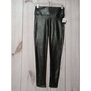 1. State Pants Ladies Small Faux‎ Leather Skinny Pull On Waist Black